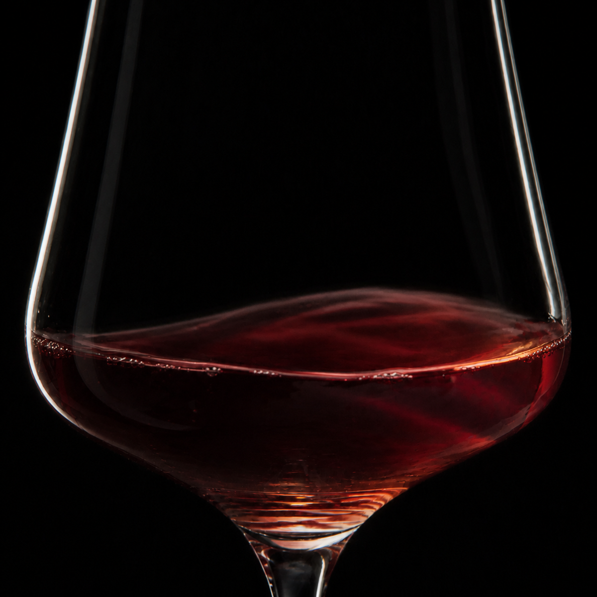 NON4 Roast Beetroot & Sansho macro detail in wine glass